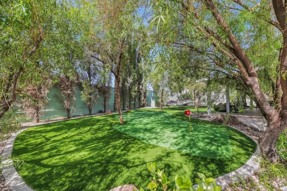 Heated Pool With Cabana & Game-Room 15 Min To Strip Las Vegas Villa