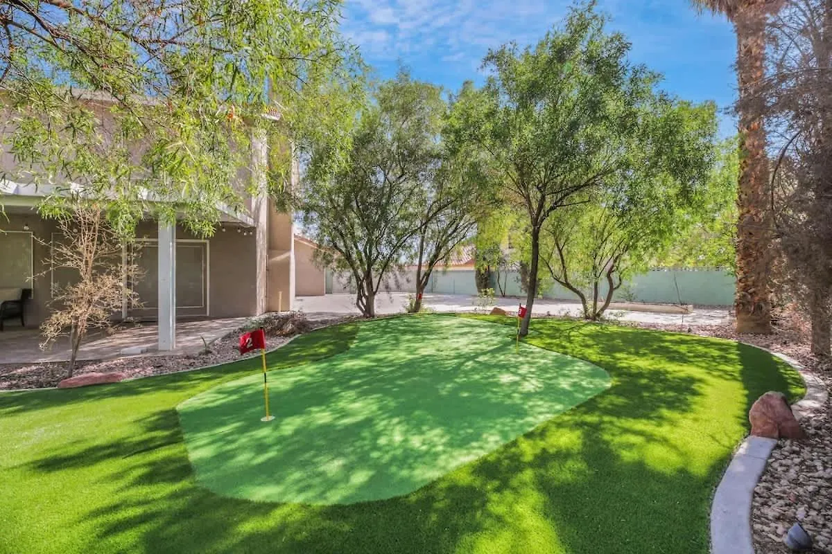 Heated Pool With Cabana & Game-Room 15 Min To Strip Las Vegas United States