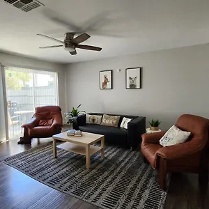  Apartamento L - Fully Remodeled And Professionally Decorated